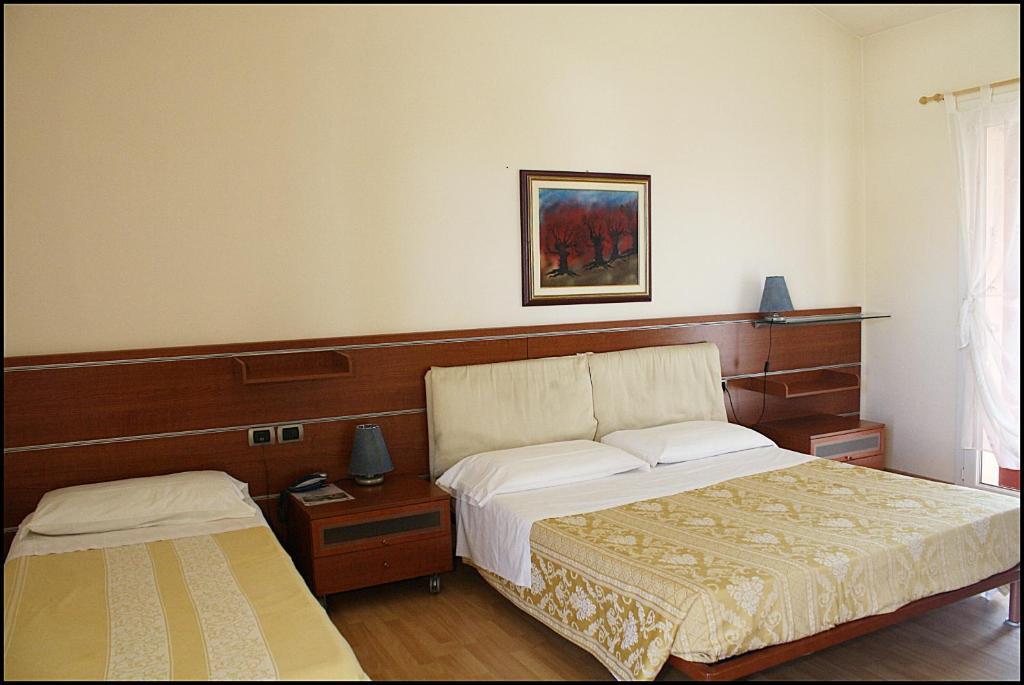 Hotel Giannina Forlimpopoli Rum bild
